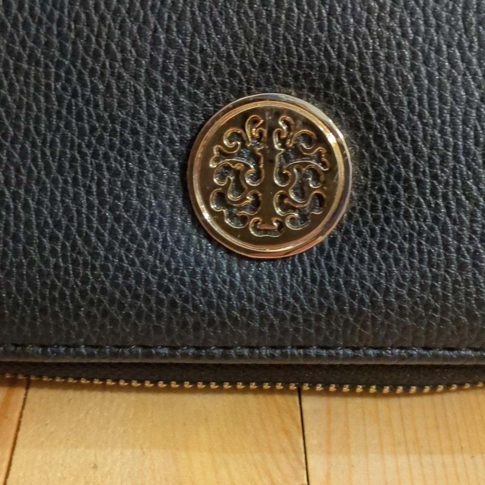 Classic Black Wristlet Clutch with Silver Emblem - Picture 2 of 3